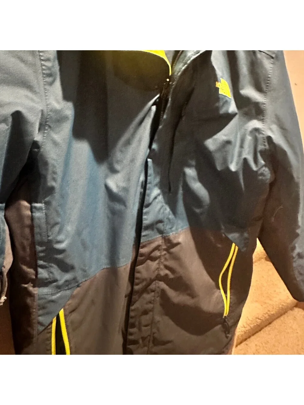 The North Face Men’s L Blue Gray Yellow Goose Down Jacket 75% Down Hooded